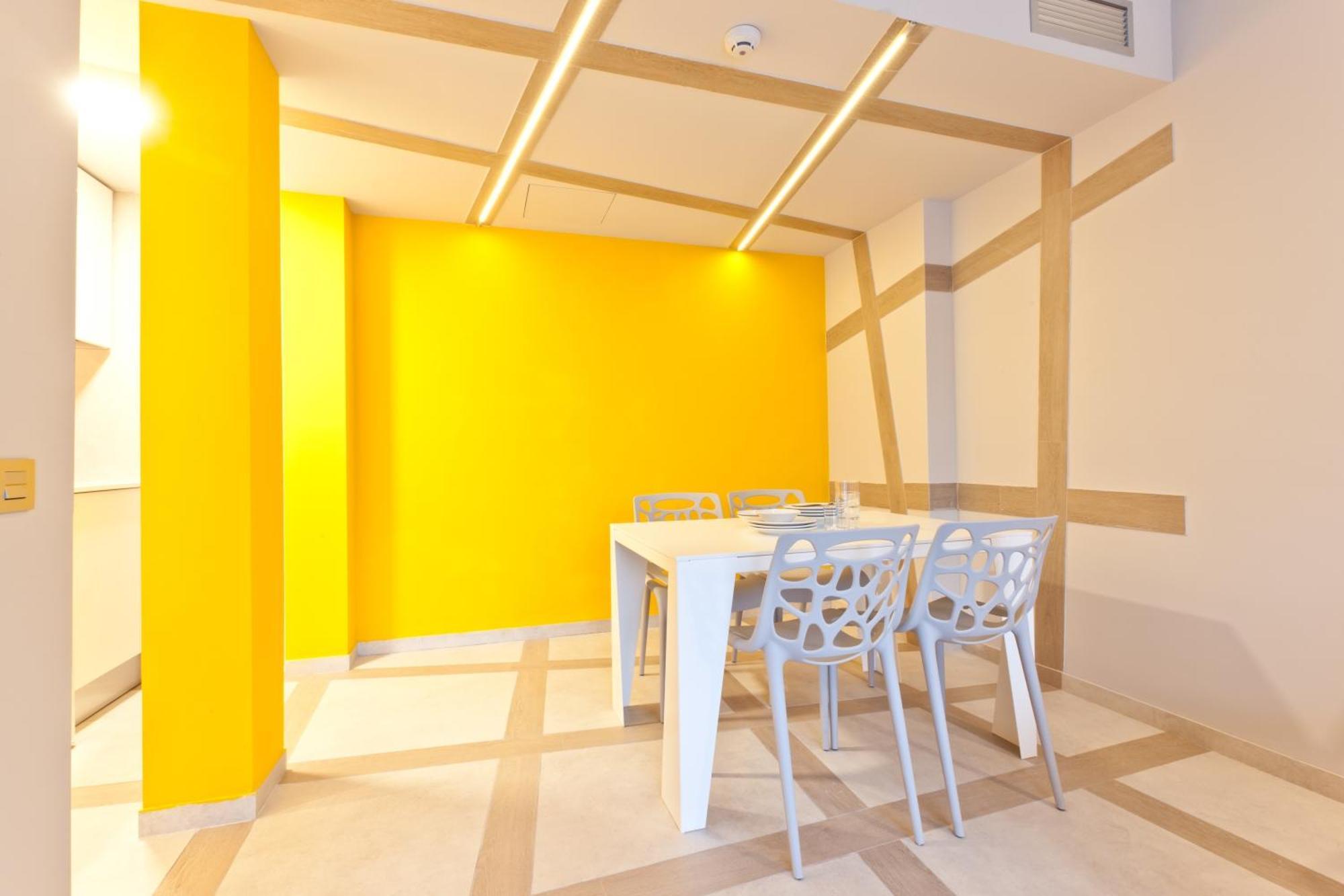 Ryans Ibiza Apartments - Only Adults Cidade de Ibiza Quarto foto