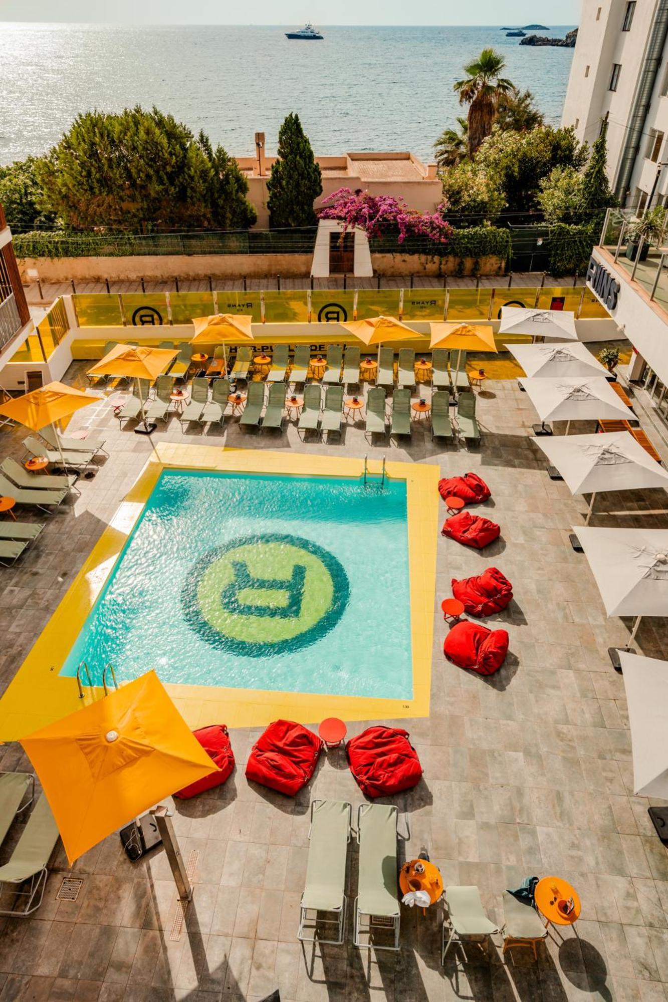 Ryans Ibiza Apartments - Only Adults Cidade de Ibiza Exterior foto