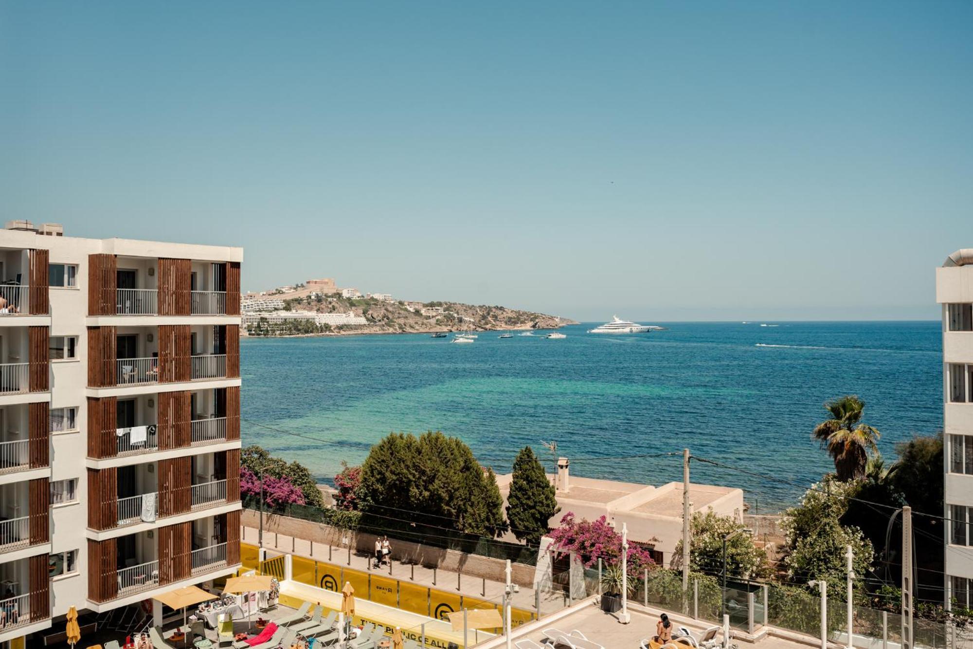 Ryans Ibiza Apartments - Only Adults Cidade de Ibiza Exterior foto